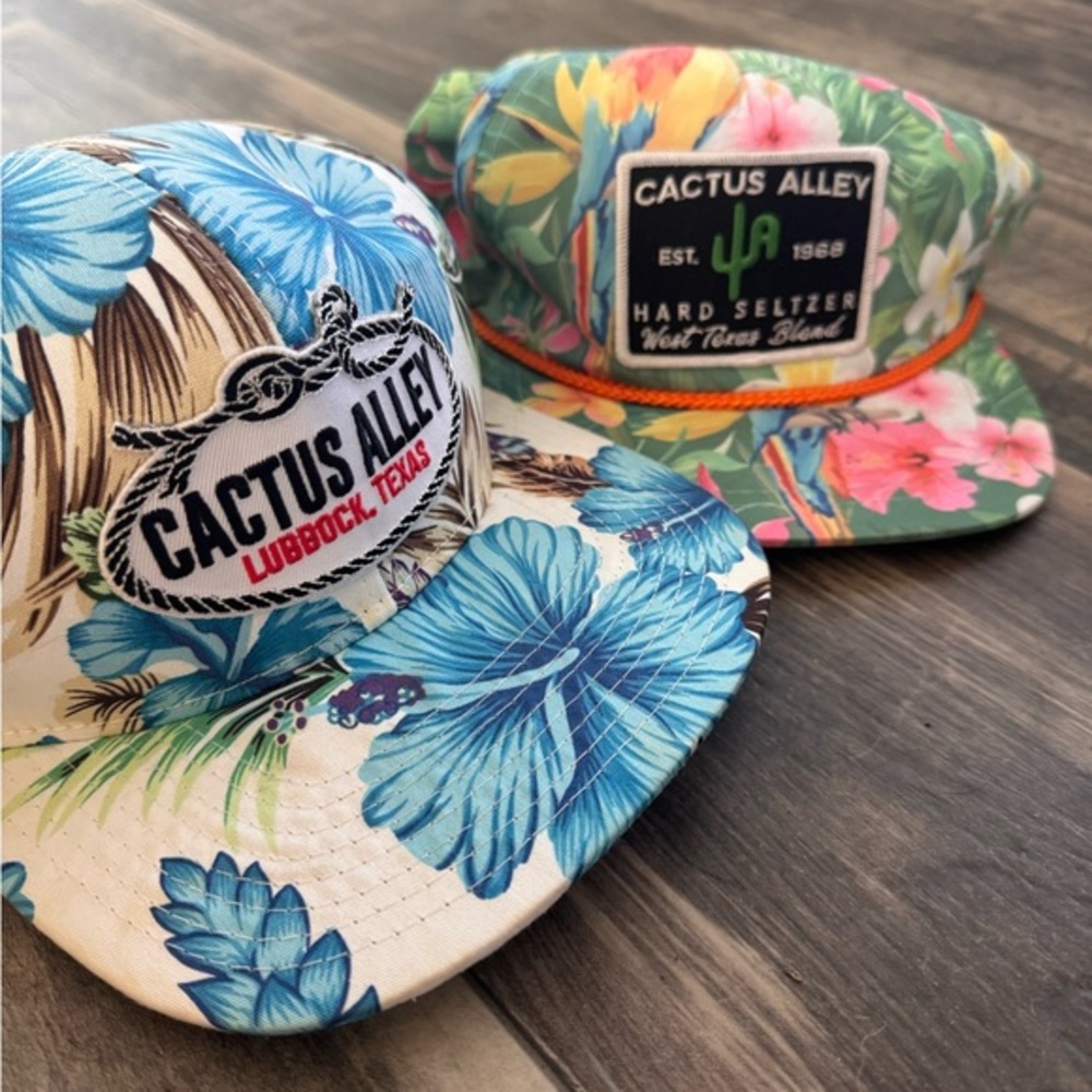 Lot‎ of 2 Hats! Tropical, EUC Hats